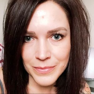 Meet your Posher, Candace